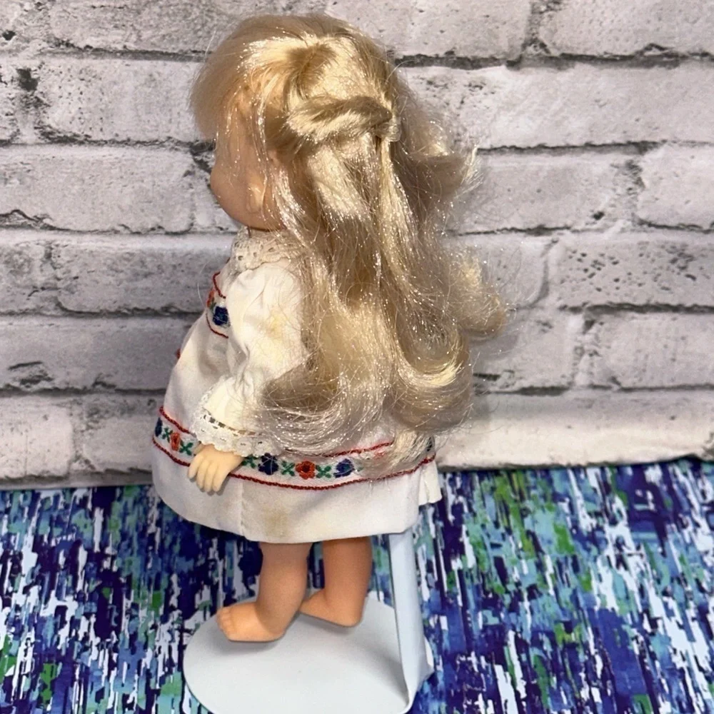 Vintage 1984 Ginny Poseable Vogue Dolls Inc 8” FALL WINDS All Vinyl Sleepy Eyes